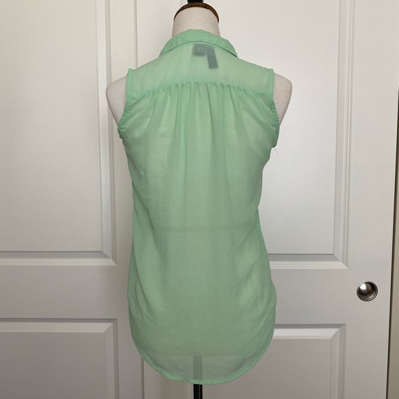 Sleeveless Dress Blouse - Picture 4 of 6